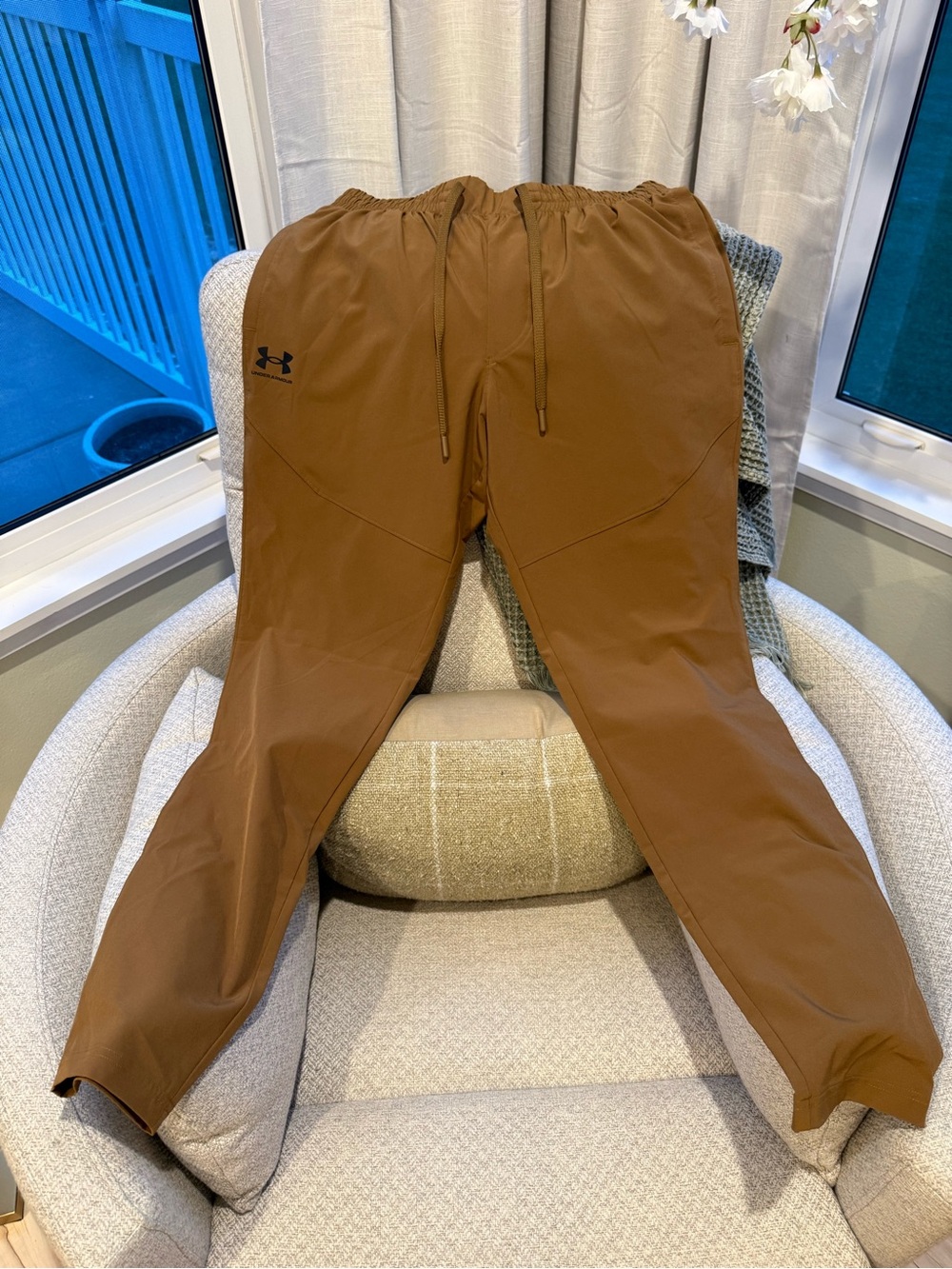 Under Armour Men's Rust Brown Performance Joggers